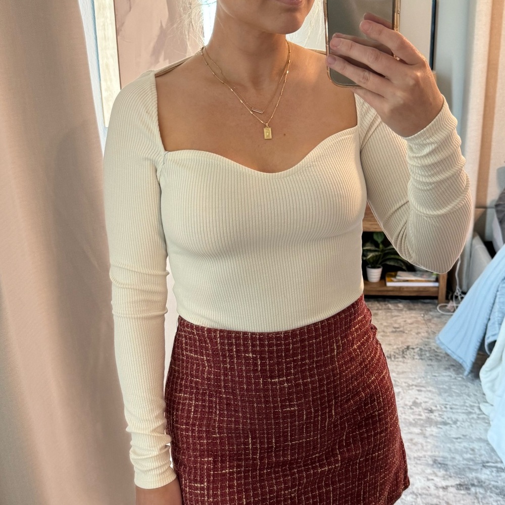 H&M Cream Long Sleeve Fitted Ribbed Top